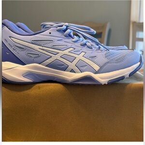 ASICS Women's Gel-Rocket 11 volleyball shoes size‎ 9